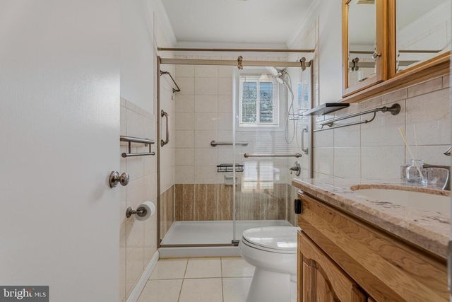 33 HADDINGTON RD, Lutherville Timonium, MD 21093