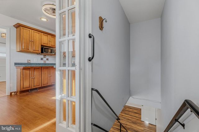 33 HADDINGTON RD, Lutherville Timonium, MD 21093