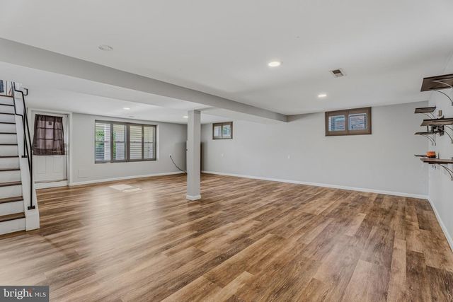 33 HADDINGTON RD, Lutherville Timonium, MD 21093