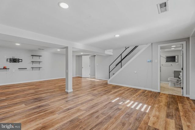 33 HADDINGTON RD, Lutherville Timonium, MD 21093