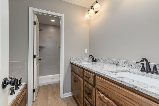 15604 Austin Court, Basehor, KS 66007