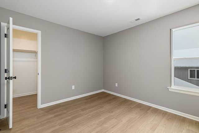 15604 Austin Court, Basehor, KS 66007