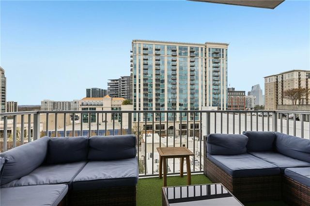 250 Pharr NE Road 1005, Atlanta, GA 30305