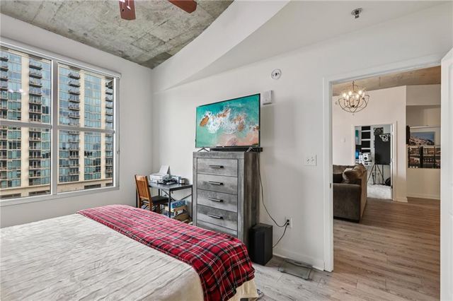 250 Pharr NE Road 1005, Atlanta, GA 30305