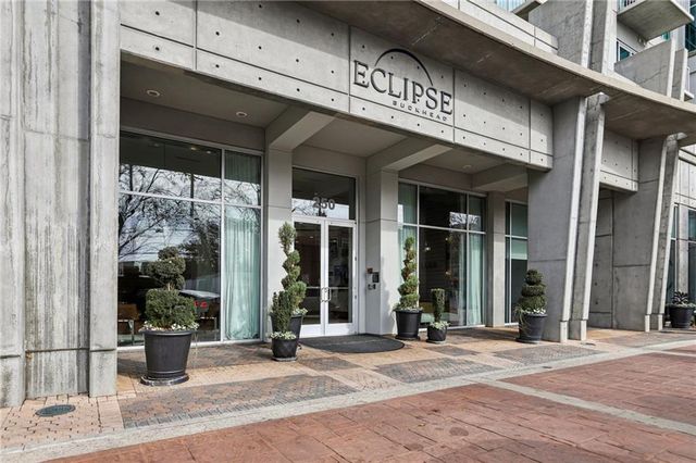 250 Pharr NE Road 1005, Atlanta, GA 30305