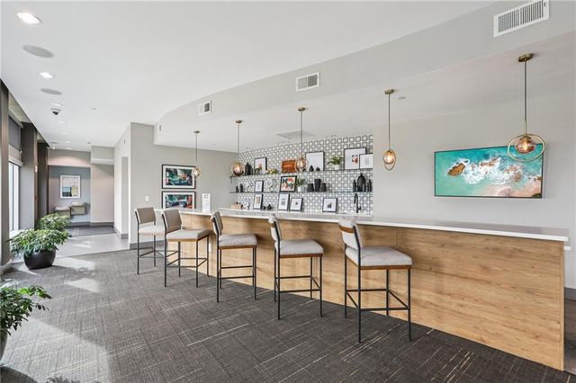 250 Pharr NE Road 1005, Atlanta, GA 30305