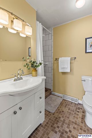 2004 Grant Street, Blair, NE 68008