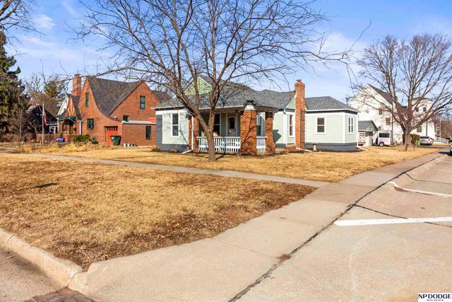 2004 Grant Street, Blair, NE 68008