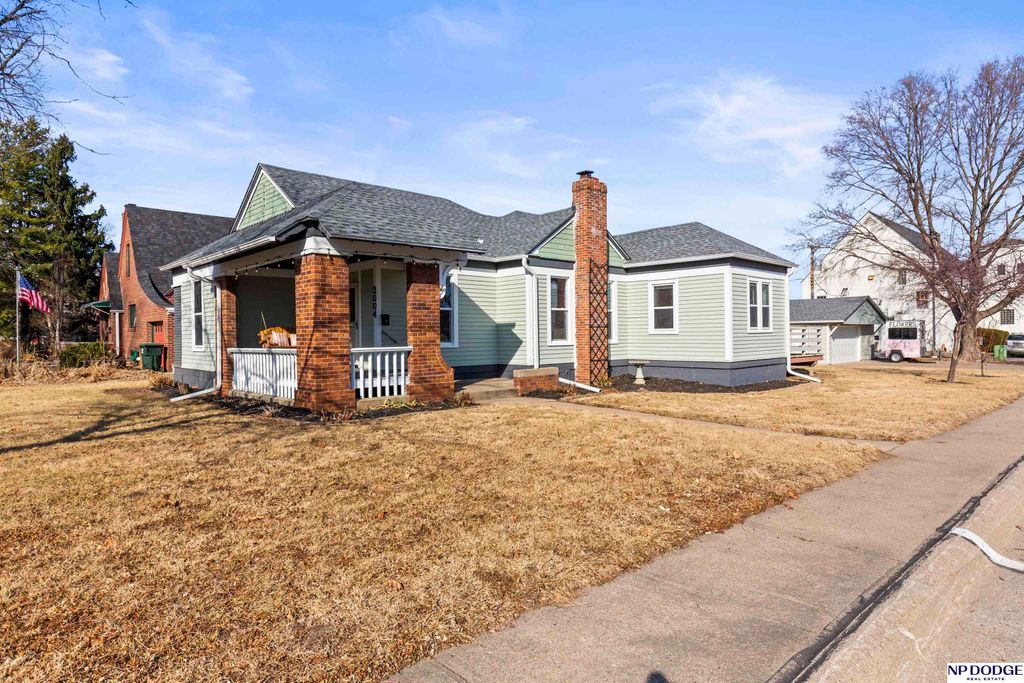2004 Grant Street, Blair, NE 68008