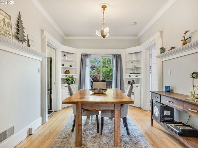 637 NIAGARA Ave, Astoria, OR 97103