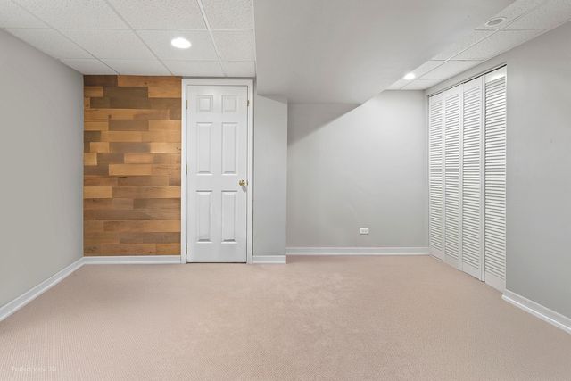 970 Mount Vernon Drive, Grayslake, IL 60030