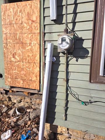 909 W 6th Street, Sterling, IL 61081