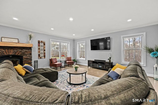 399 Hill Road, Harwinton, CT 06791