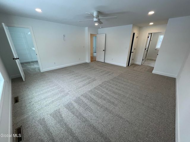 23 Gronczniak Road, Stillwater, NY 12170