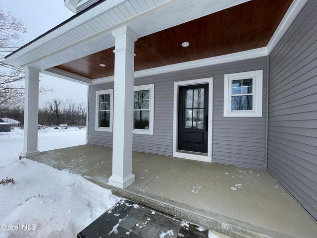 23 Gronczniak Road, Stillwater, NY 12170