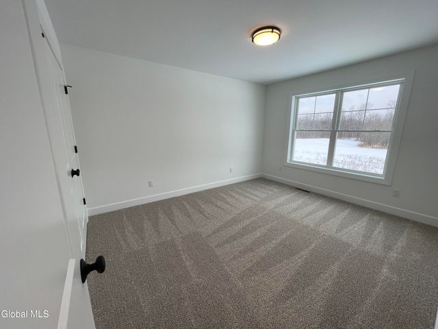 23 Gronczniak Road, Stillwater, NY 12170