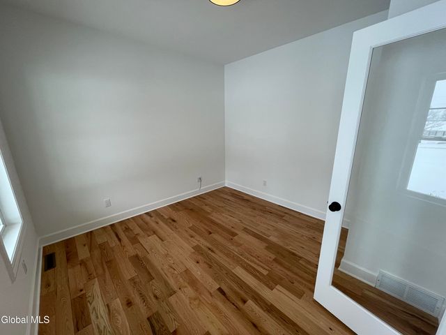 23 Gronczniak Road, Stillwater, NY 12170