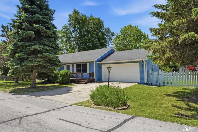3484 Lakeshore Drive, Frenchtown Twp, MI 48162