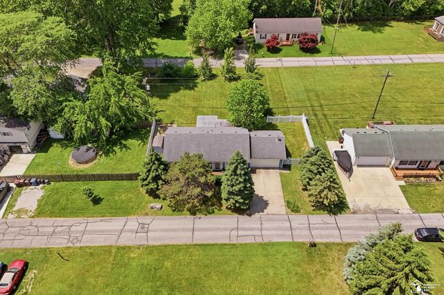 3484 Lakeshore Drive, Frenchtown Twp, MI 48162