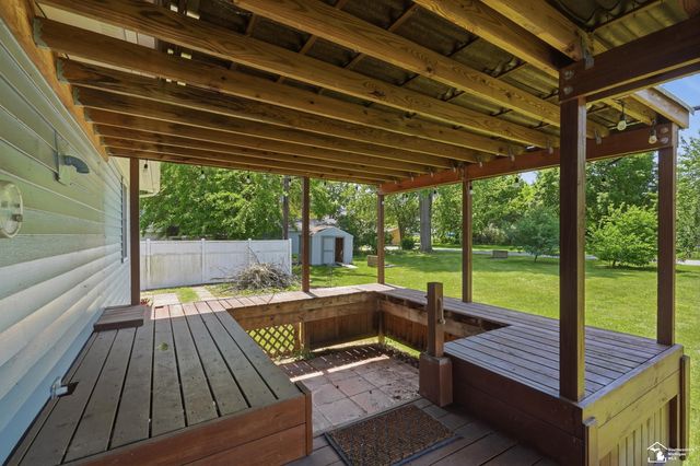3484 Lakeshore Drive, Frenchtown Twp, MI 48162