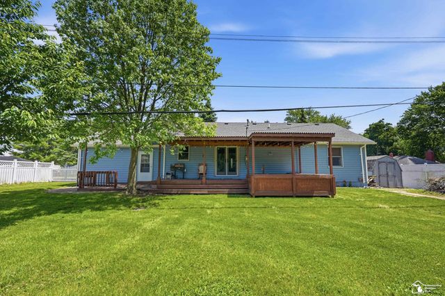 3484 Lakeshore Drive, Frenchtown Twp, MI 48162