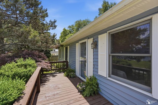3484 Lakeshore Drive, Frenchtown Twp, MI 48162