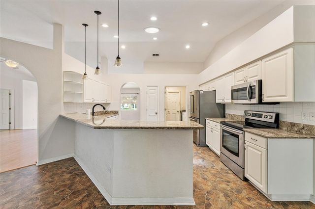 9082 SE 135TH LOOP, Summerfield, FL 34491