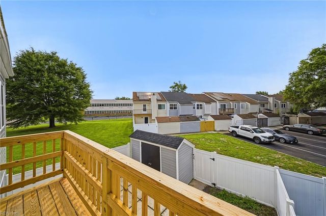 3638 Ship Chandlers WHRF, Virginia Beach, VA 23453