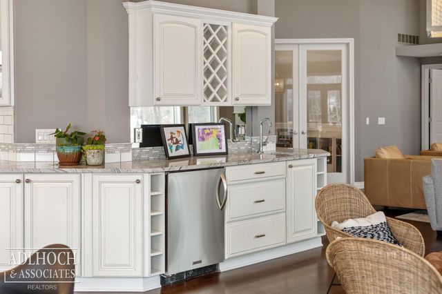 4582 Haverhill Court, Commerce Twp, MI 48382