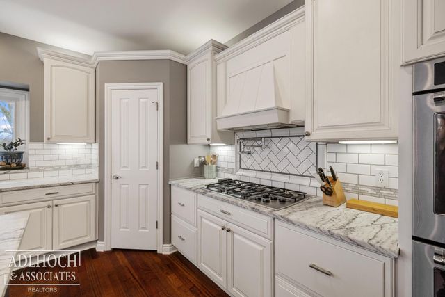 4582 Haverhill Court, Commerce Twp, MI 48382