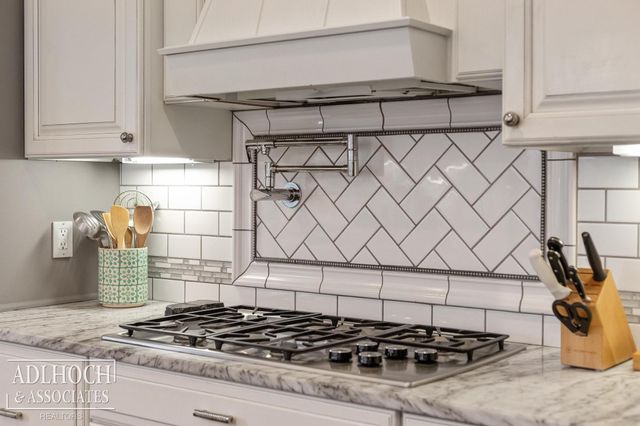 4582 Haverhill Court, Commerce Twp, MI 48382