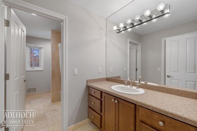 4582 Haverhill Court, Commerce Twp, MI 48382