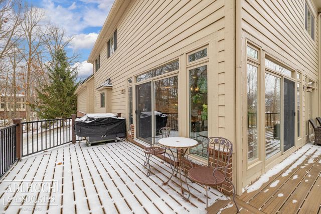 4582 Haverhill Court, Commerce Twp, MI 48382