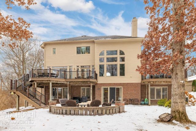 4582 Haverhill Court, Commerce Twp, MI 48382