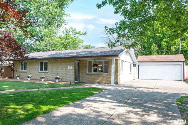 617 W Mount Hawley Terrace, Peoria, IL 61615