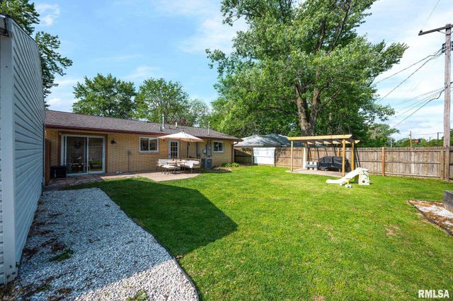 617 W Mount Hawley Terrace, Peoria, IL 61615