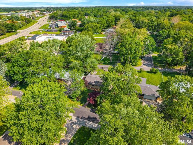 617 W Mount Hawley Terrace, Peoria, IL 61615
