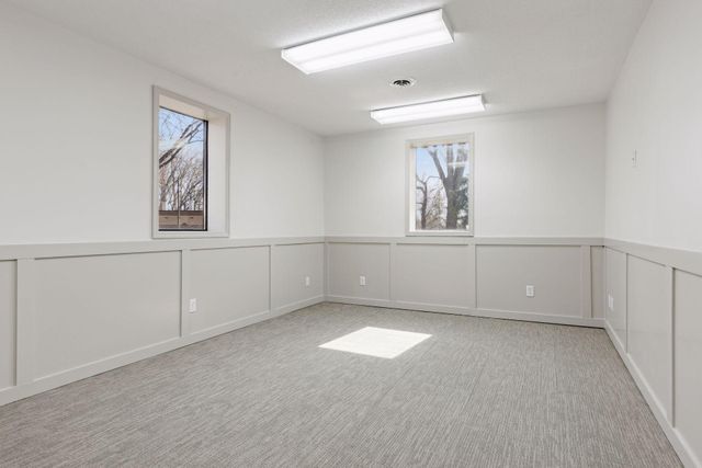 295 Marie Avenue E, West Saint Paul, MN 55118