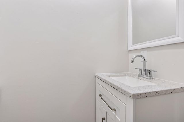 295 Marie Avenue E, West Saint Paul, MN 55118