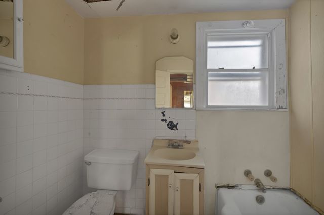 202 Johns Drive, Chico, TX 76431