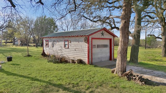 202 Johns Drive, Chico, TX 76431