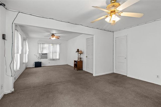 1223 7th Avenue N, Texas City, TX 77590