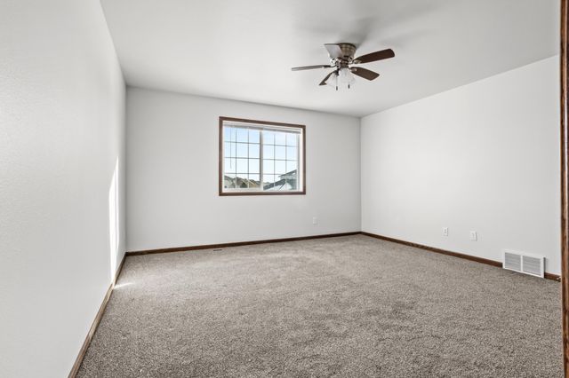 3611 15th Street S, Moorhead, MN 56560