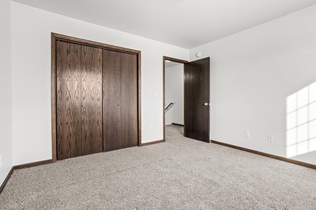 3611 15th Street S, Moorhead, MN 56560