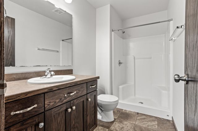 3611 15th Street S, Moorhead, MN 56560