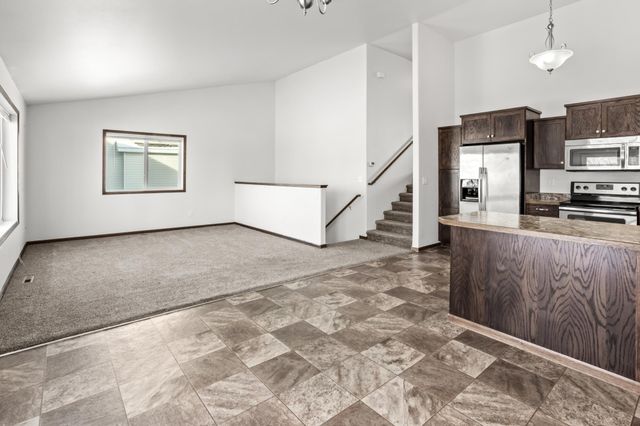 3611 15th Street S, Moorhead, MN 56560