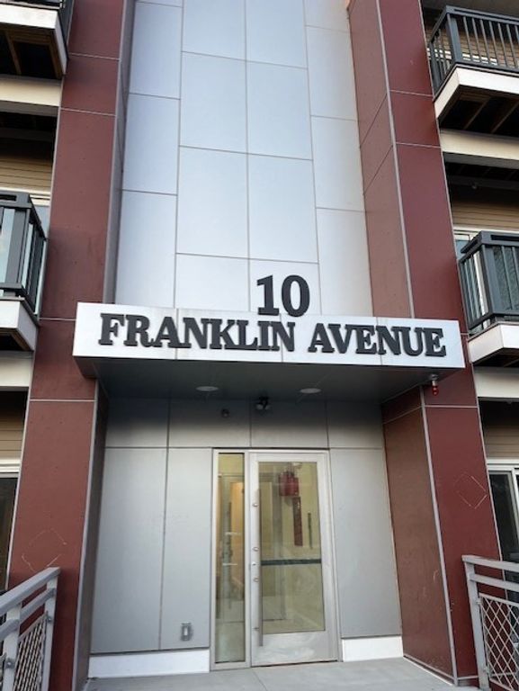 10 Franklin 107, Revere, MA 02151
