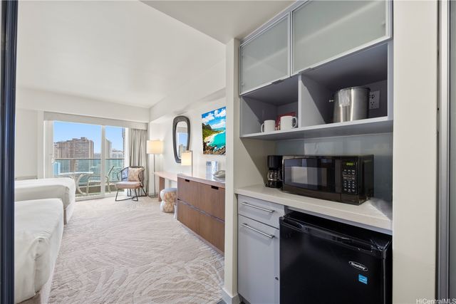 410 Atkinson Drive 2617, Honolulu, HI 96814