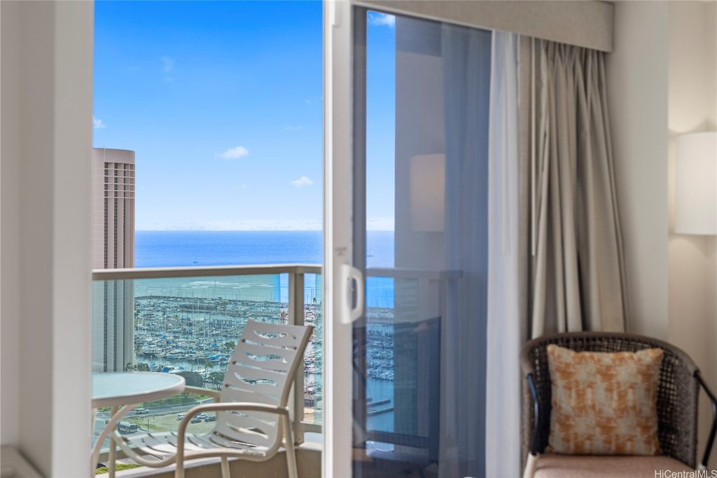 410 Atkinson Drive 2617, Honolulu, HI 96814
