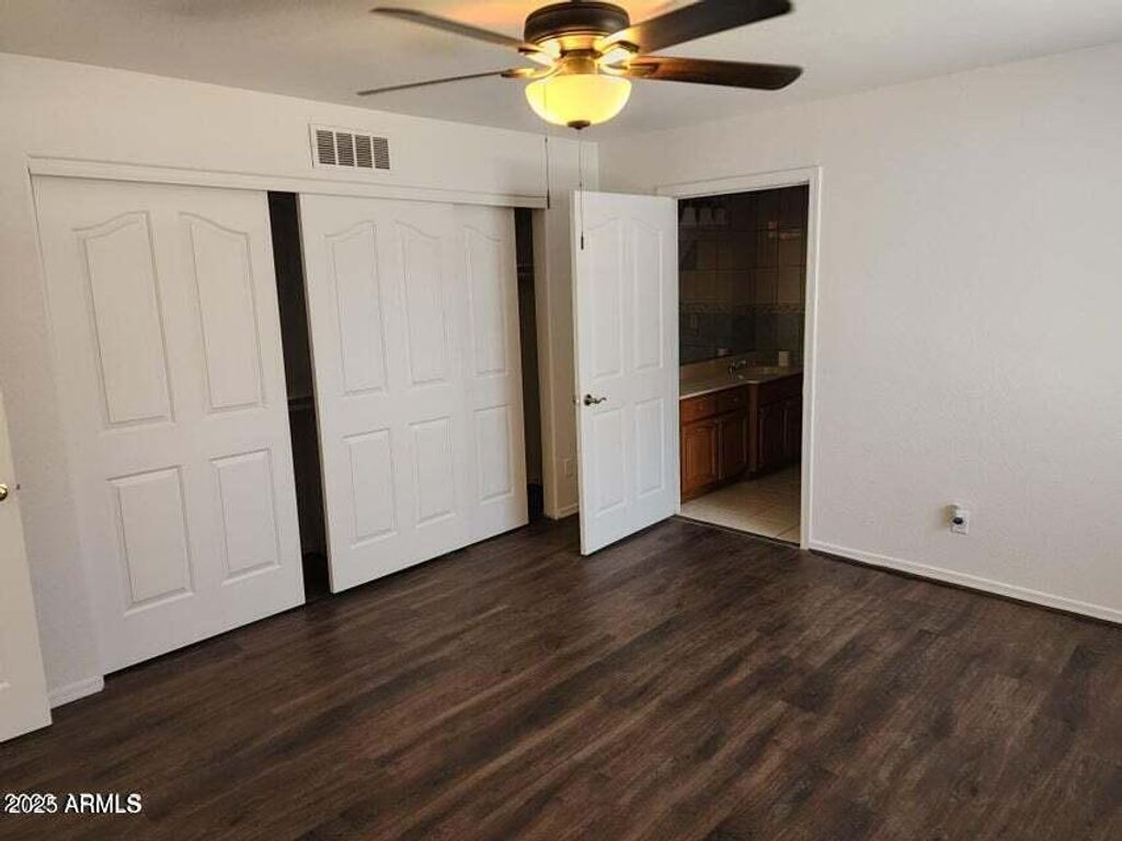 Image 17 of property listing at 802 N ALZORA Way, Tolleson, AZ 85353